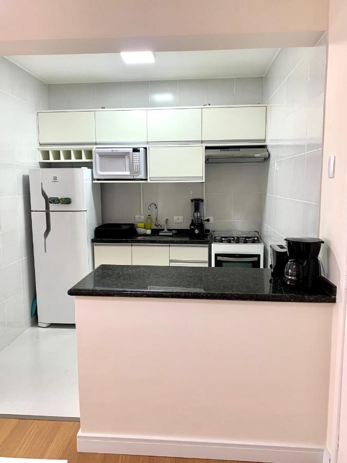 Encantador Suite: Vista Cidade e Cozinha Moderna no Bigorrilho Curitiba Exterior photo