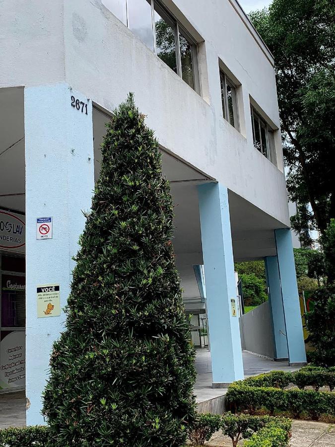 Encantador Suite: Vista Cidade e Cozinha Moderna no Bigorrilho Curitiba Exterior photo